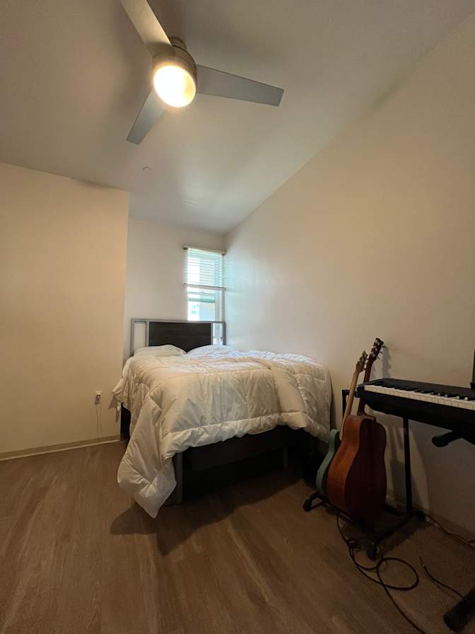 Irvine's room