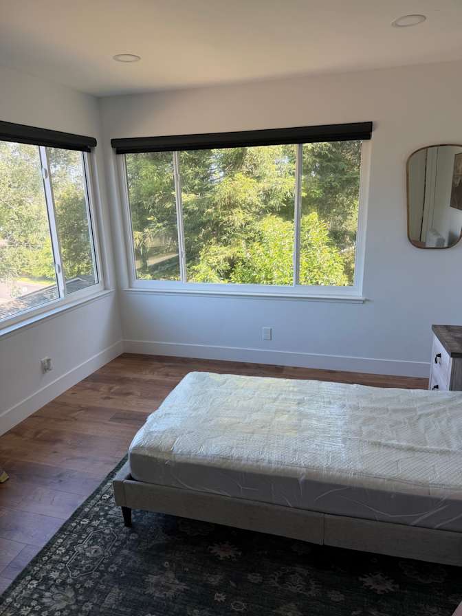 Darek Newble's room