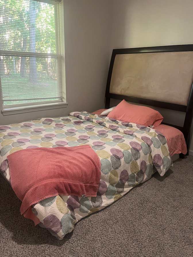 dina's room
