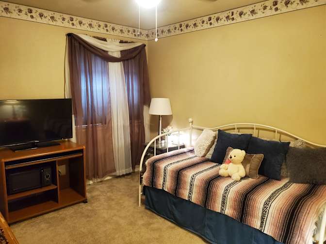 Jennifer's room