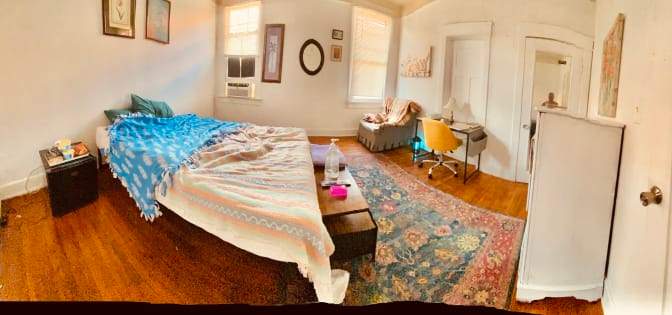 Myishen's room
