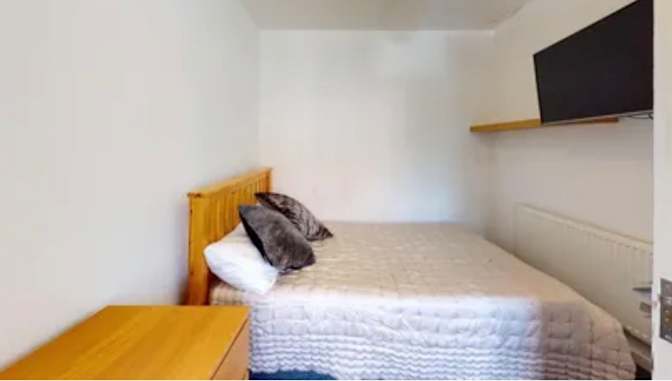 Megan's room