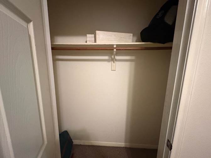Reina's room