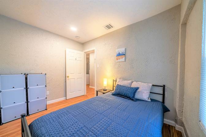 PadSplit's room