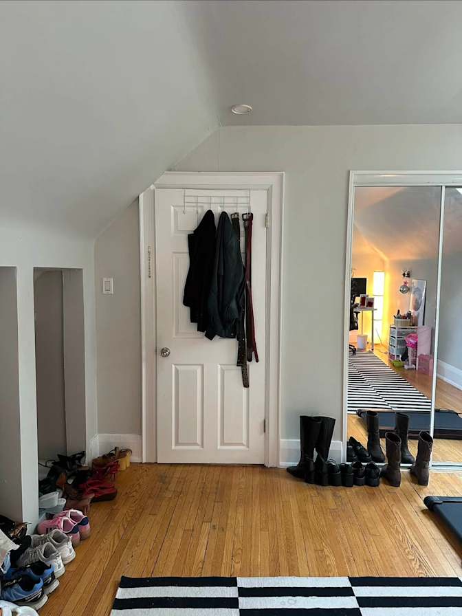 Siddhi's room