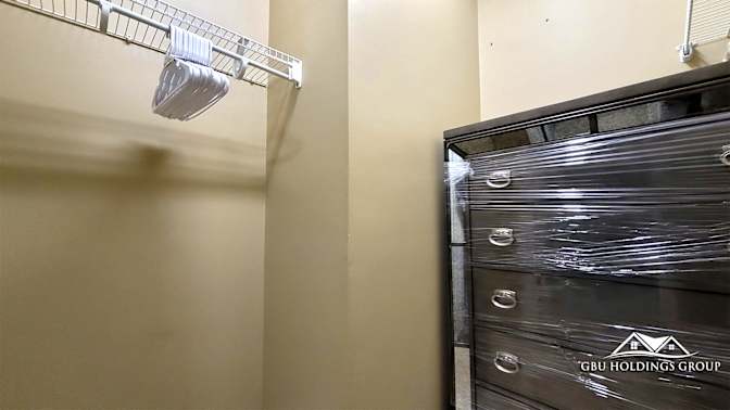 GBU Holdings Group's room