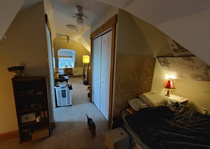 Miran's room