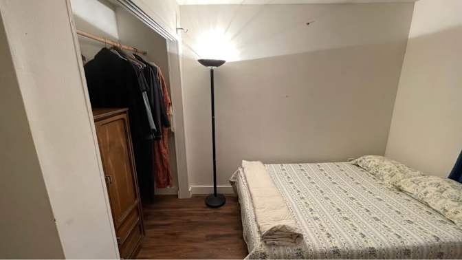 Mayouba Divi's room