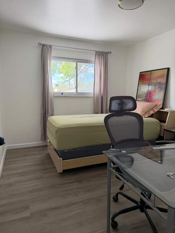 Scott's room
