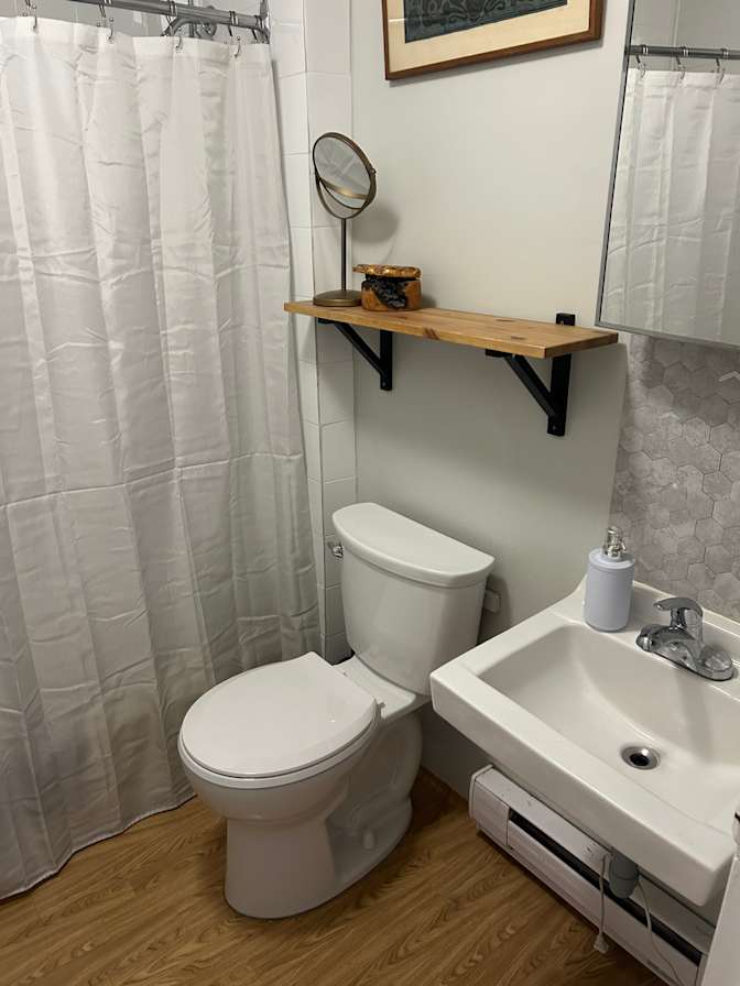 Brit Campbell's room