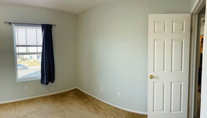 Alice's room