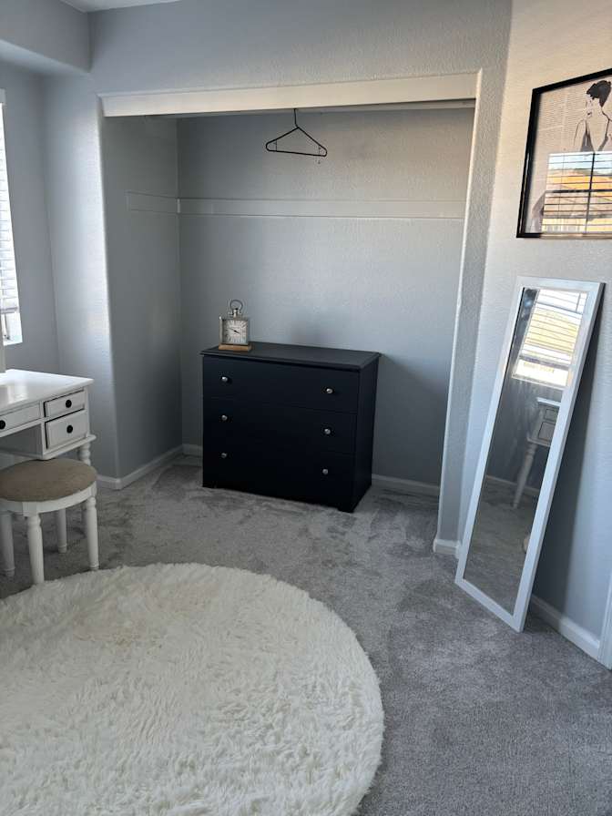 Jenny's room