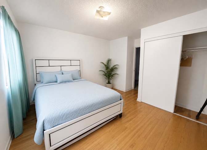 Ella's room
