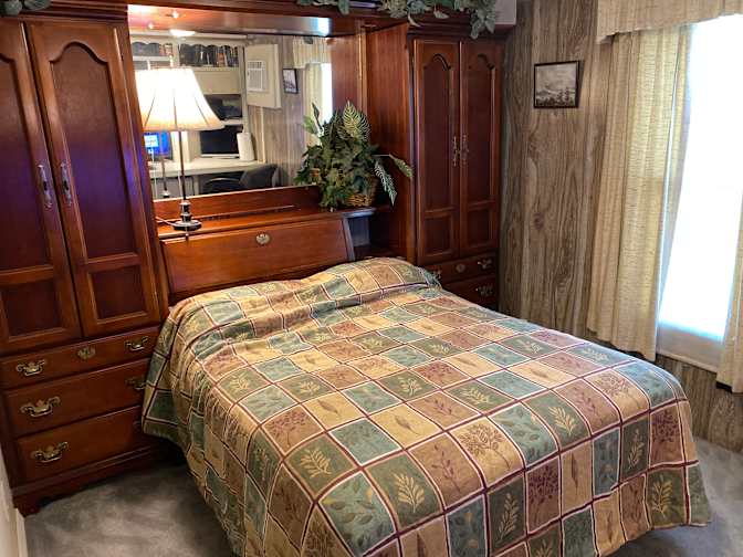 Dan's room