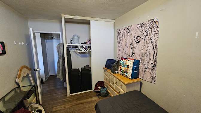 Sunny's room