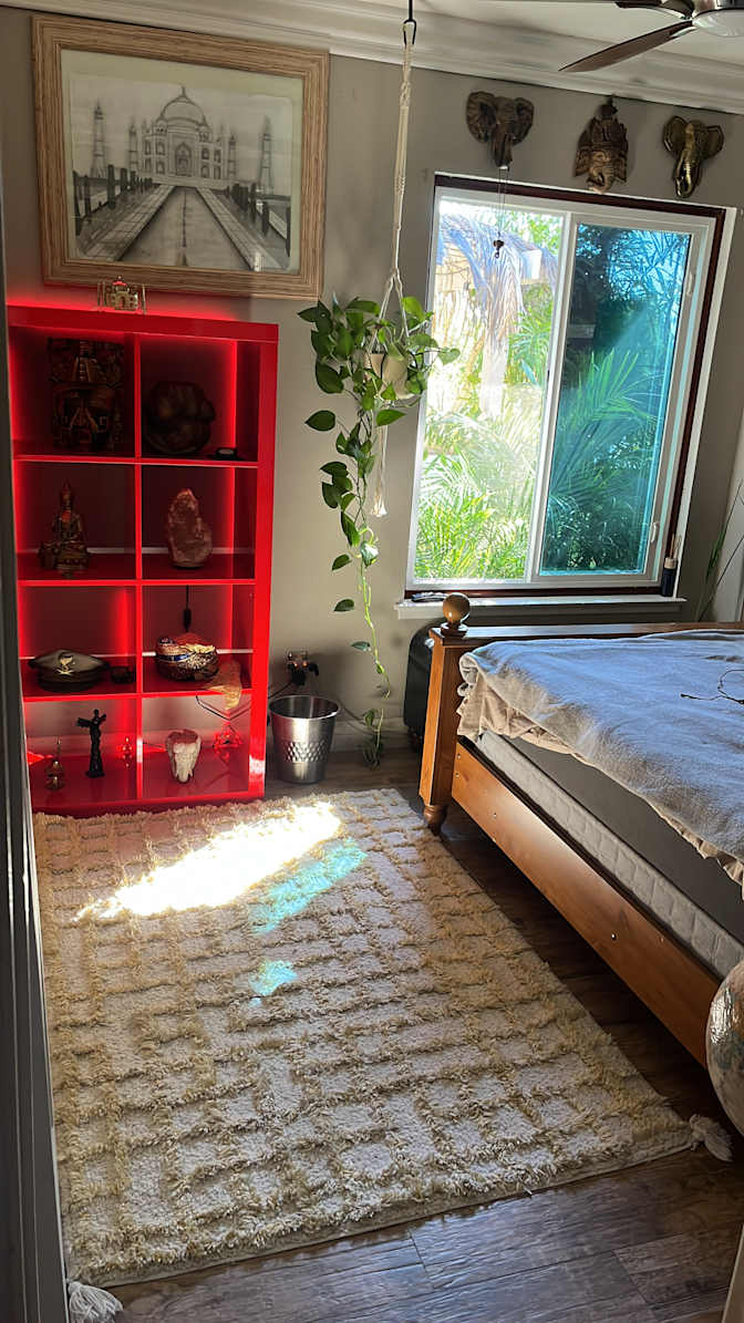 Josue's room
