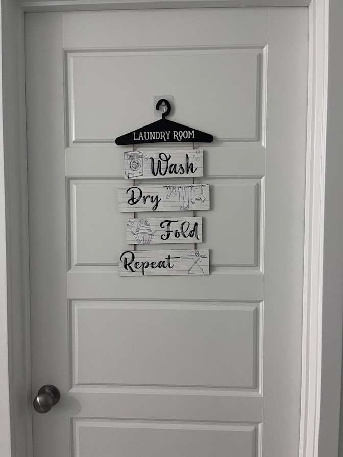 Evelyn's room