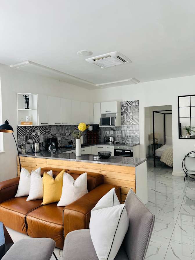 Bonke Mahamba's room