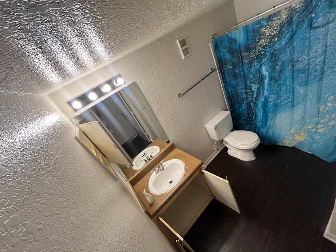 Qui's room
