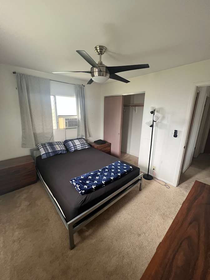 Ric's room