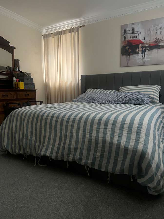 Chez's room