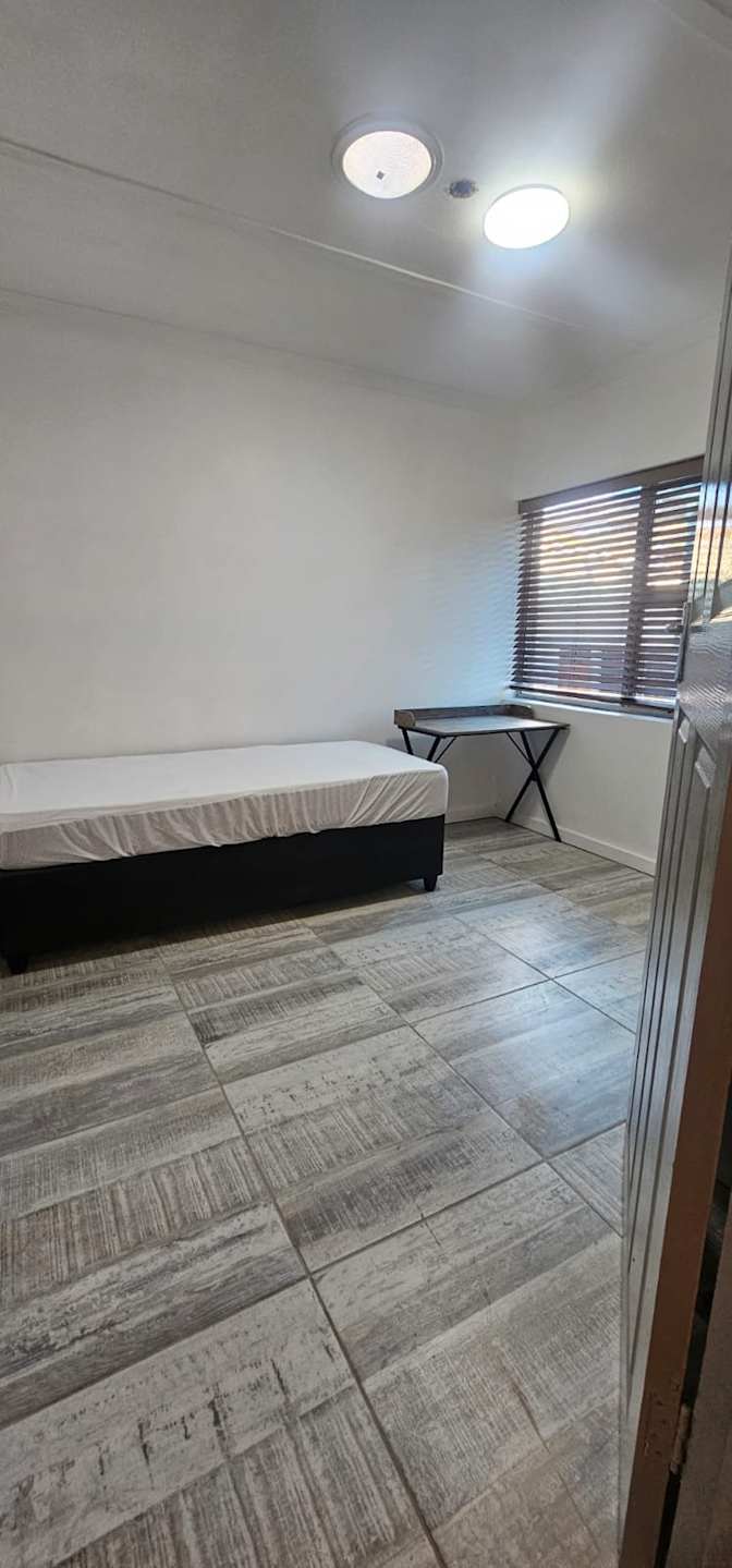 Shaun Mathebula's room