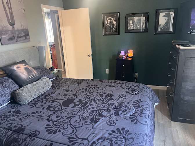Kurtis's room