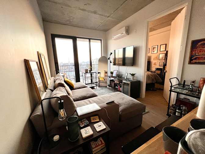 Eric Freeman's room