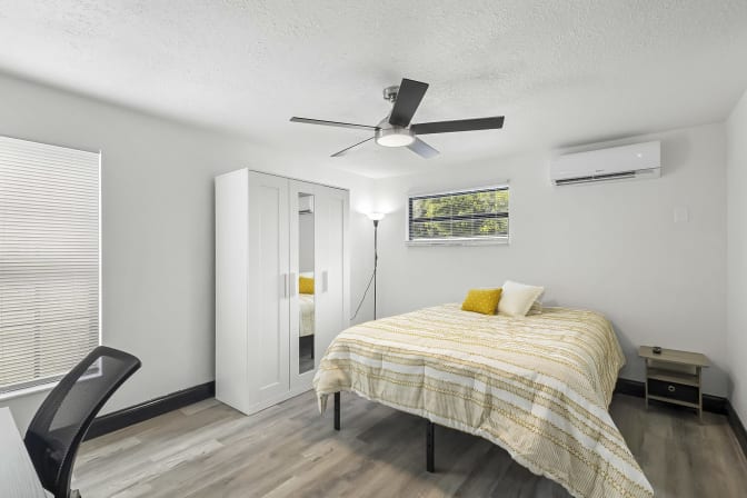 PadSplit's room
