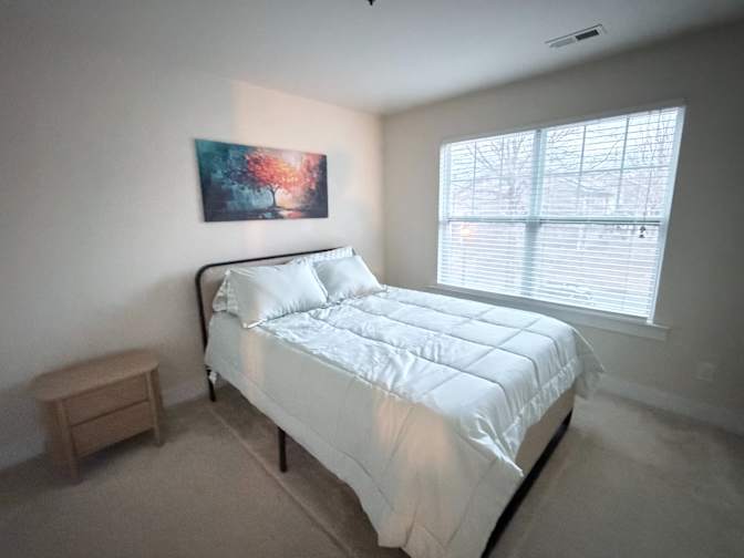 Alcove Rooms's room