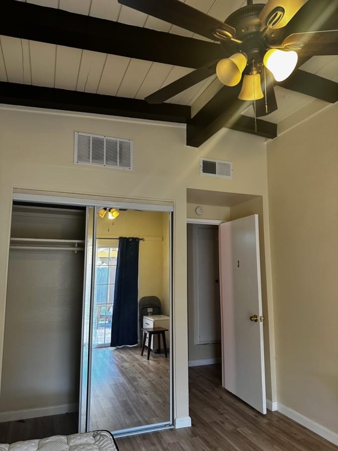 Lili's room
