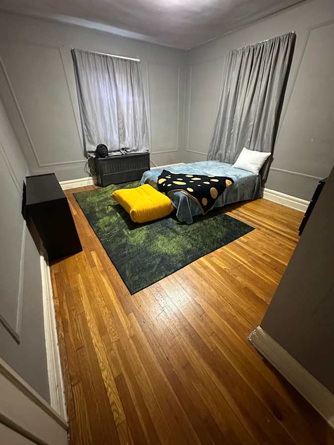 Josue's room