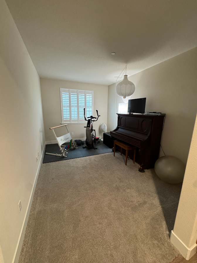 Rhonda's room