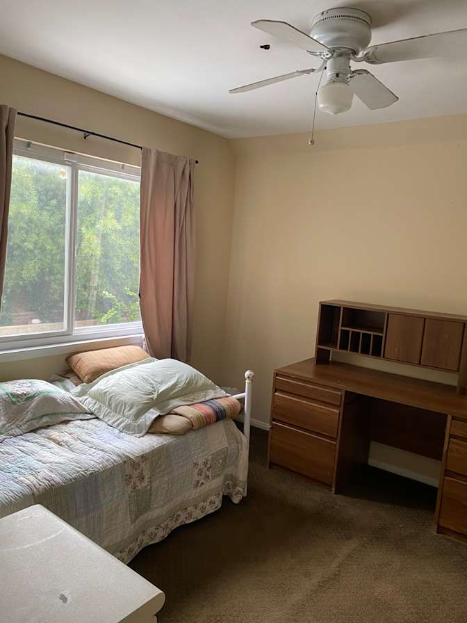 Cindy's room