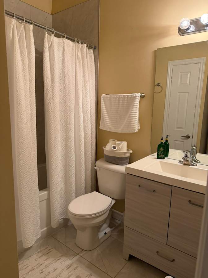 Leo's room