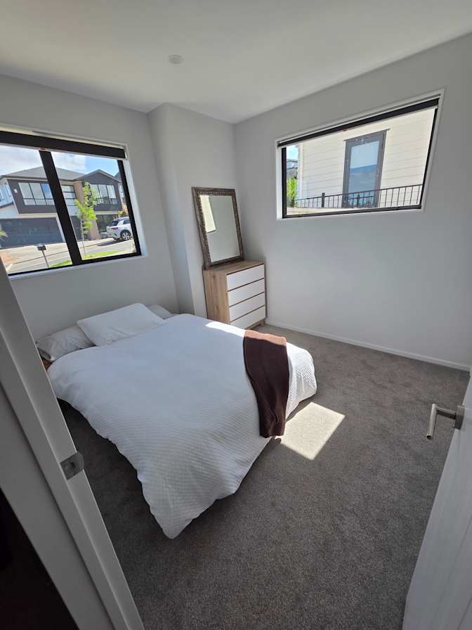 Larissa's room