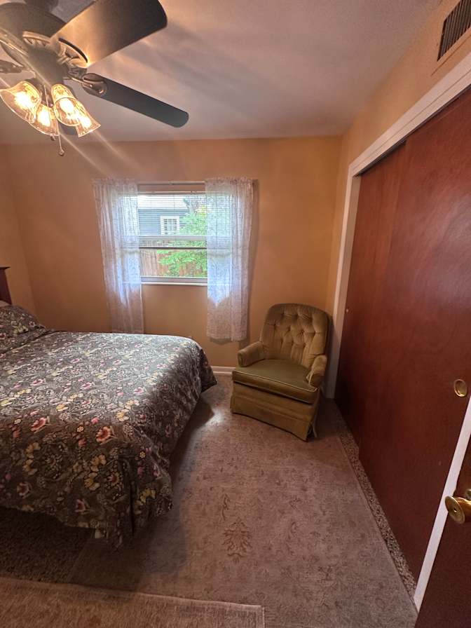 Mia's room