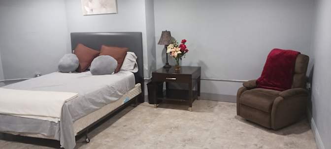 VENUS's room