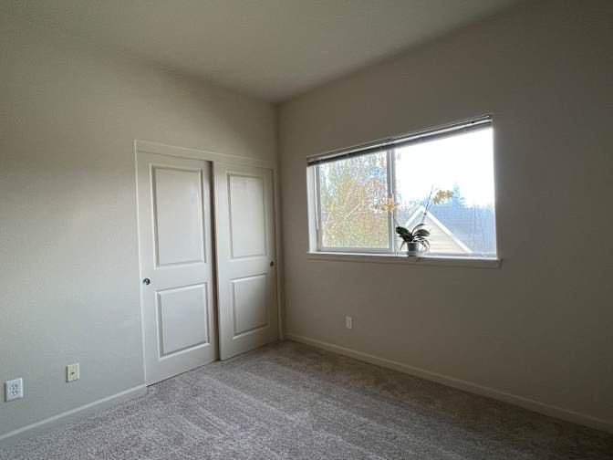 Lisa's room