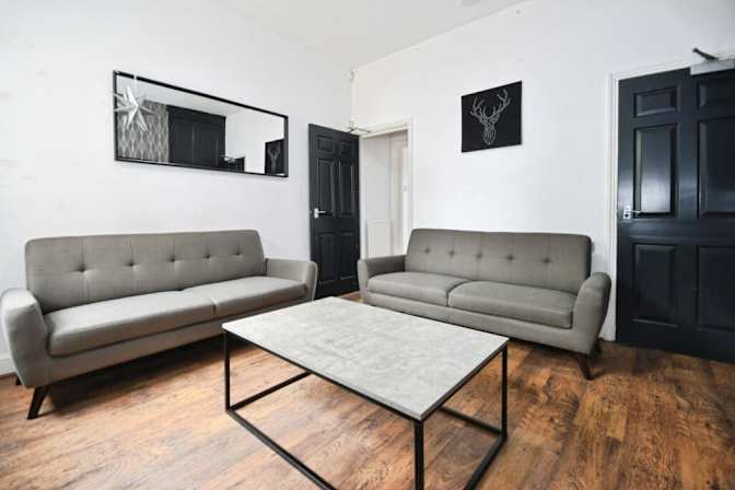 Anna Collins's room