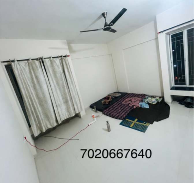 Prathmesh's room