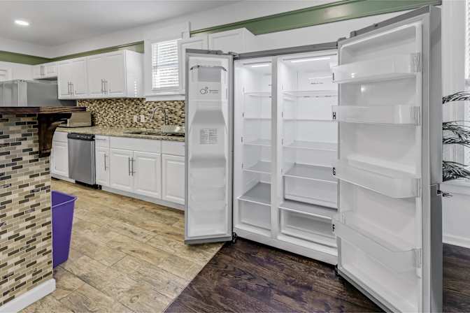 Life Unlocked Rentals's room