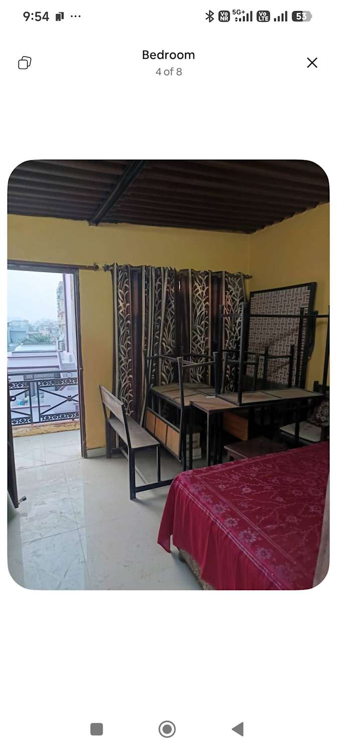 Prush's room