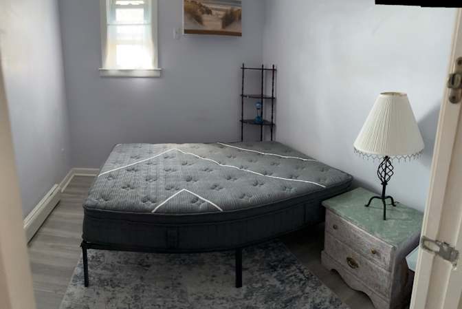 Linda's room