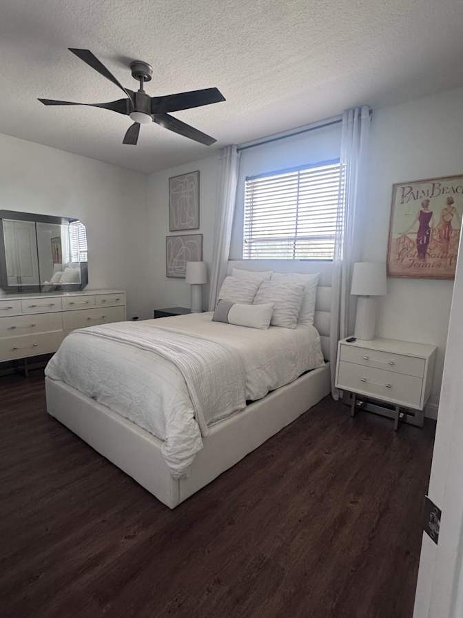 Jennifer's room