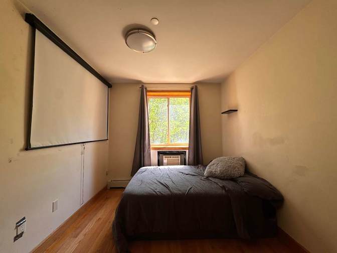 erika's room