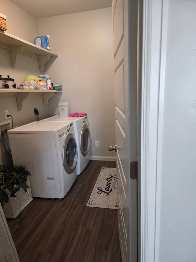 Jennifer Kelly's room