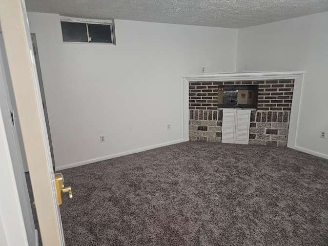 Pamela Dikongue's room