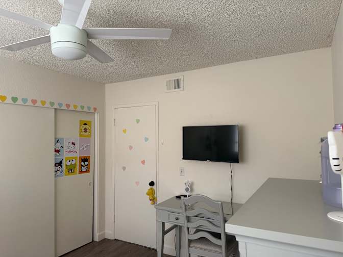 Nikki's room