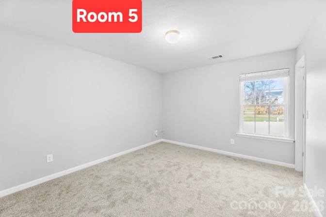 Dikilson Almonte's room